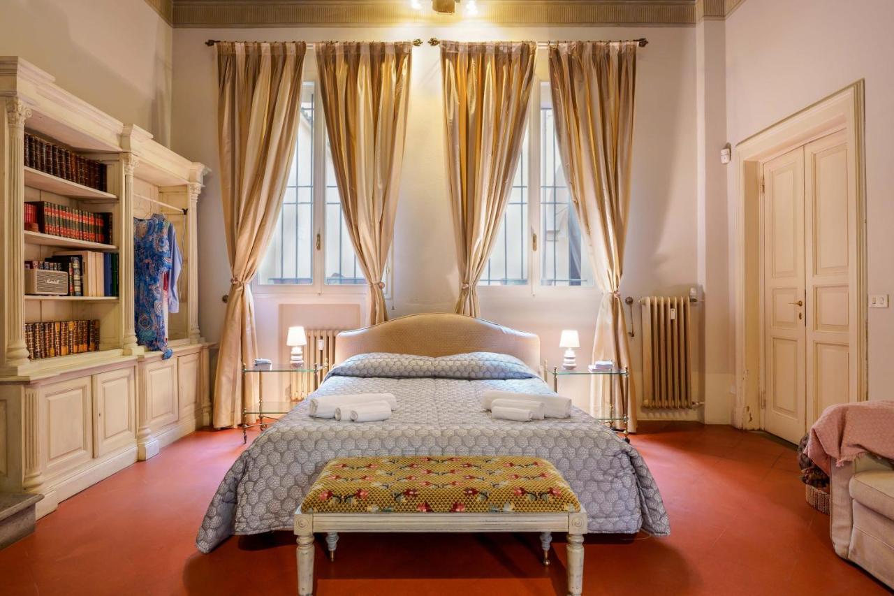 Suite Aldrovandi, With Private Garden Bologna Eksteriør bilde