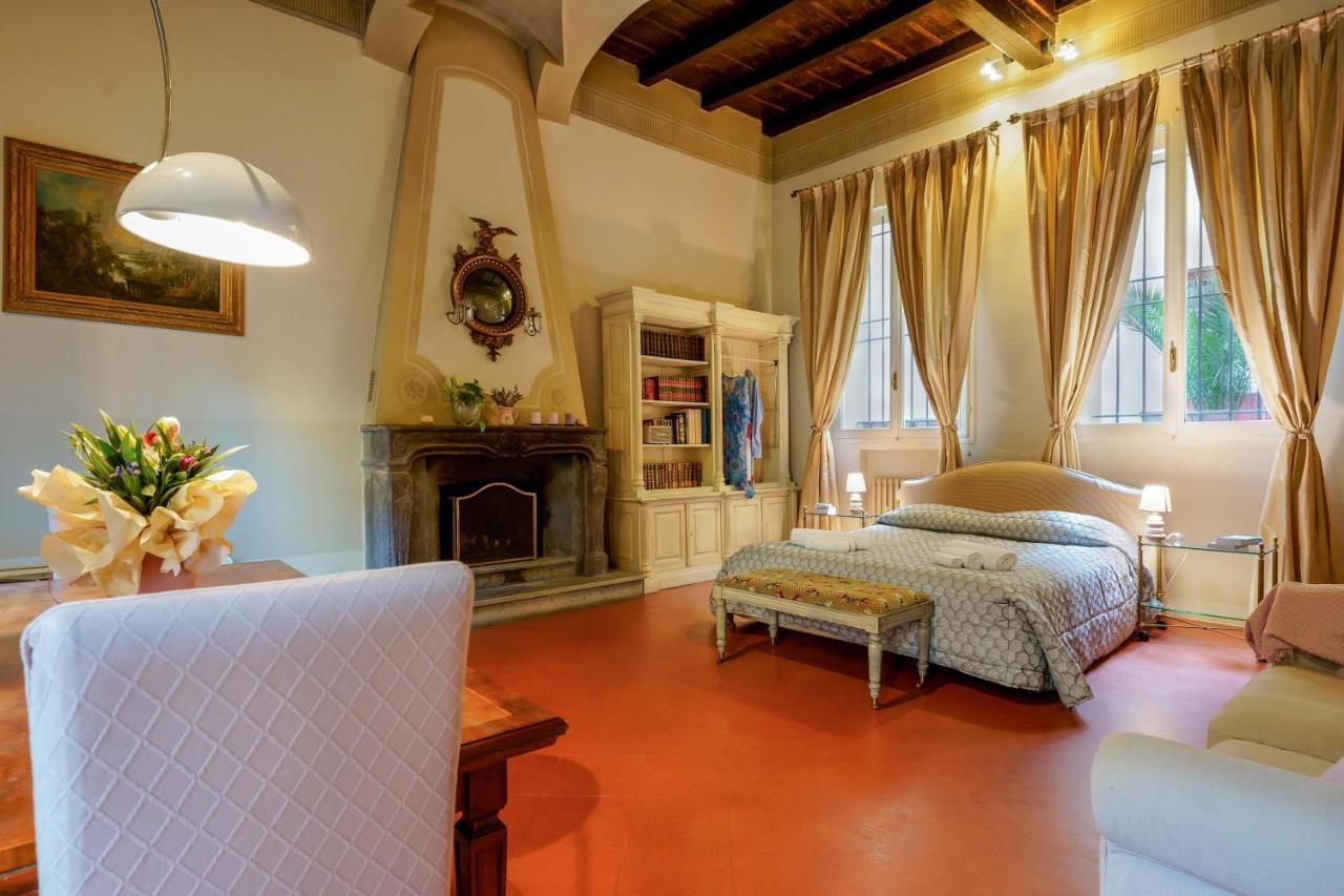 Suite Aldrovandi, With Private Garden Bologna Eksteriør bilde